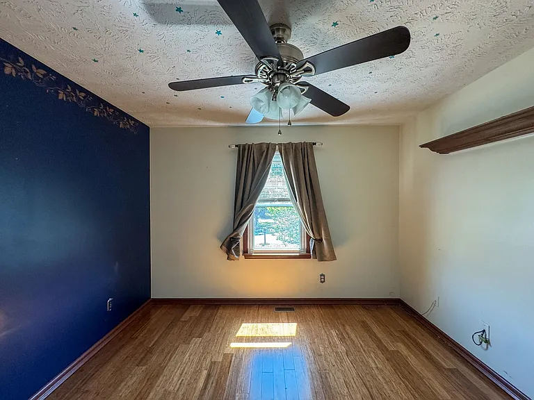 6875 Baystone Rd — Photo 17