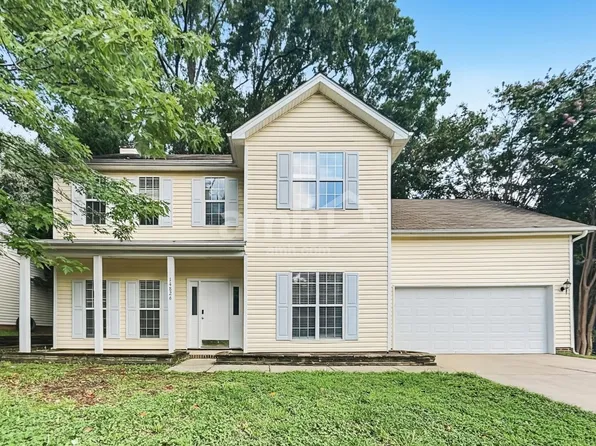 14826 Rolling Sky Dr, Charlotte, NC 28273