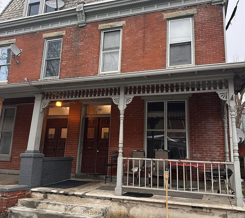 1st image of 1529 Green St