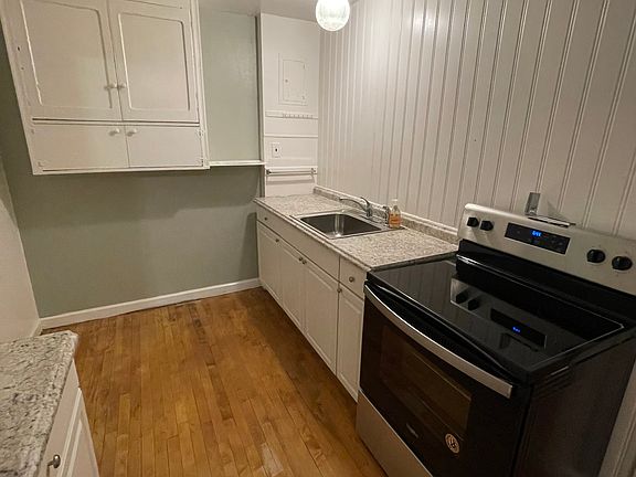 3rd image of 5 S Alton St #3