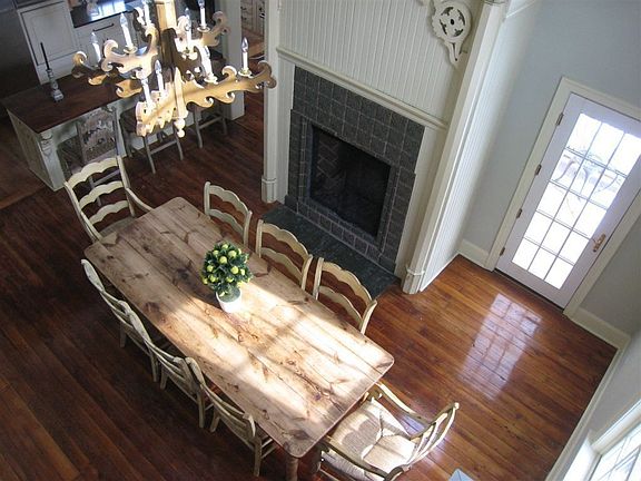Breakfast Room