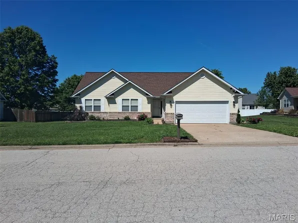615 Arrowhead Ln, Union, MO 63084