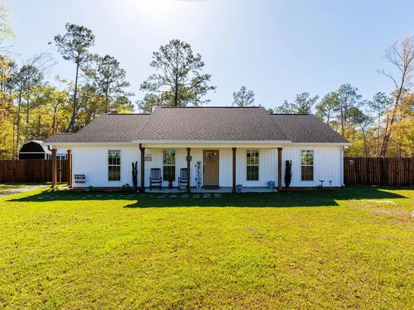 68 Brookfield Dr, Lakeland, GA 31635