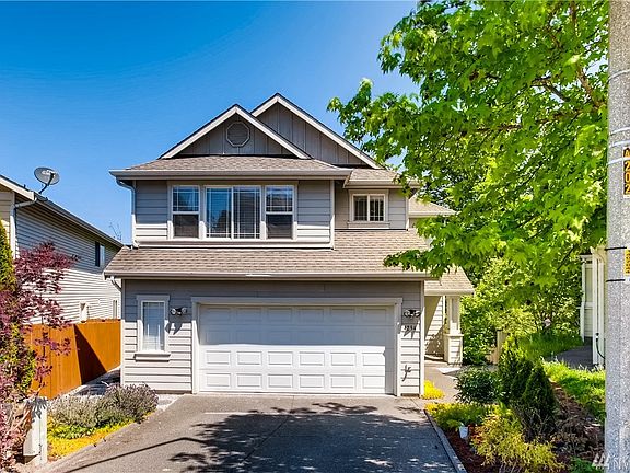 Spacious Home with Fully Finished Lower Level