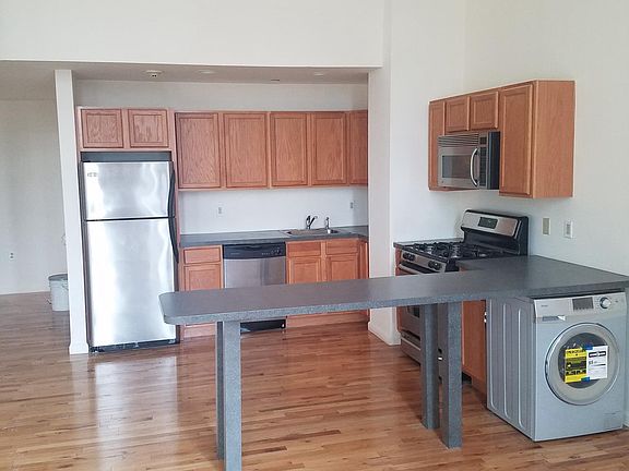 4th image of 92 Main St APT 308