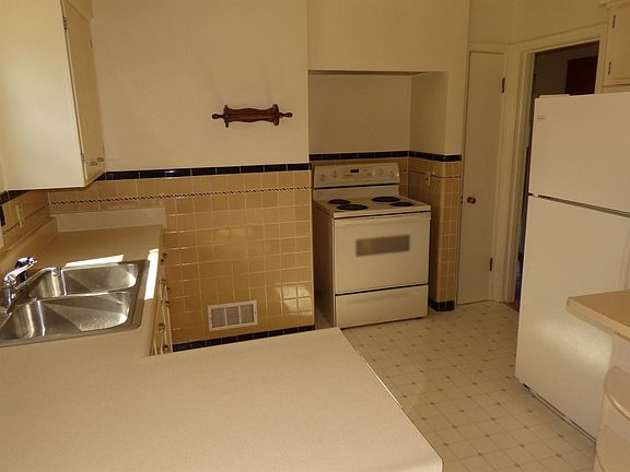 5th image of 2317 Vera Ave