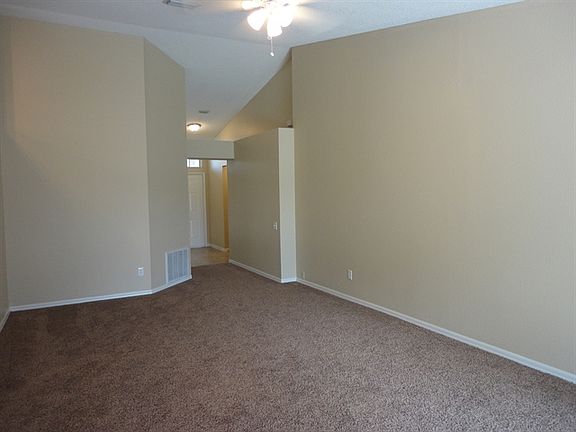 3rd image of 10510 Walker Vista Dr