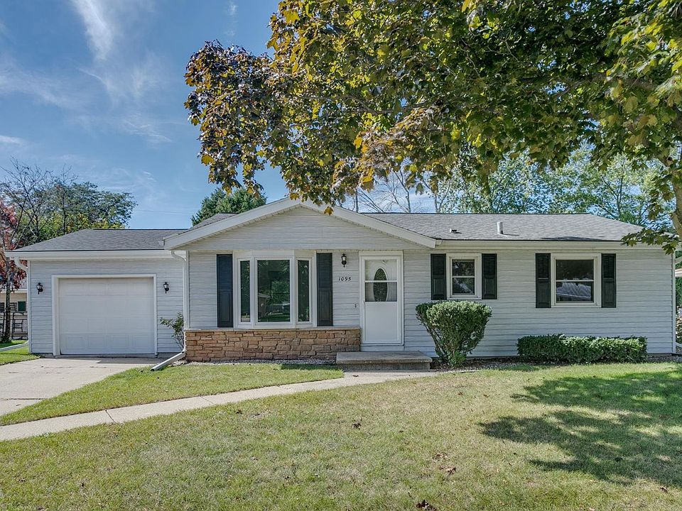 1st image of 1095 Meadow Ln