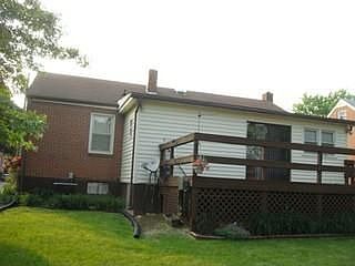 5th image of 2525 Bowman St NW