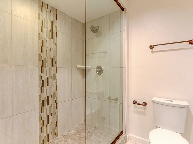 Riva Ridge Apartments — Photo 30