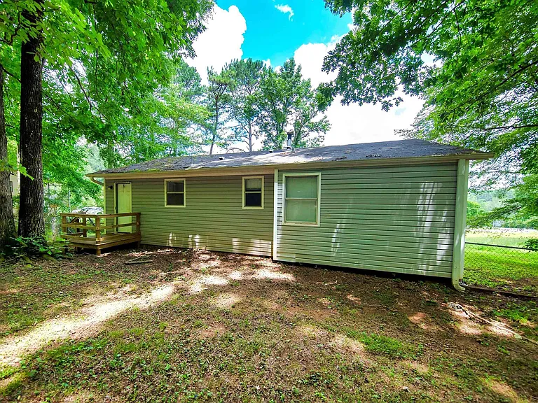 7823 Happy Hollow Rd — Photo 4