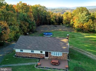 1363 Summer Hill Rd, Auburn, PA 17922