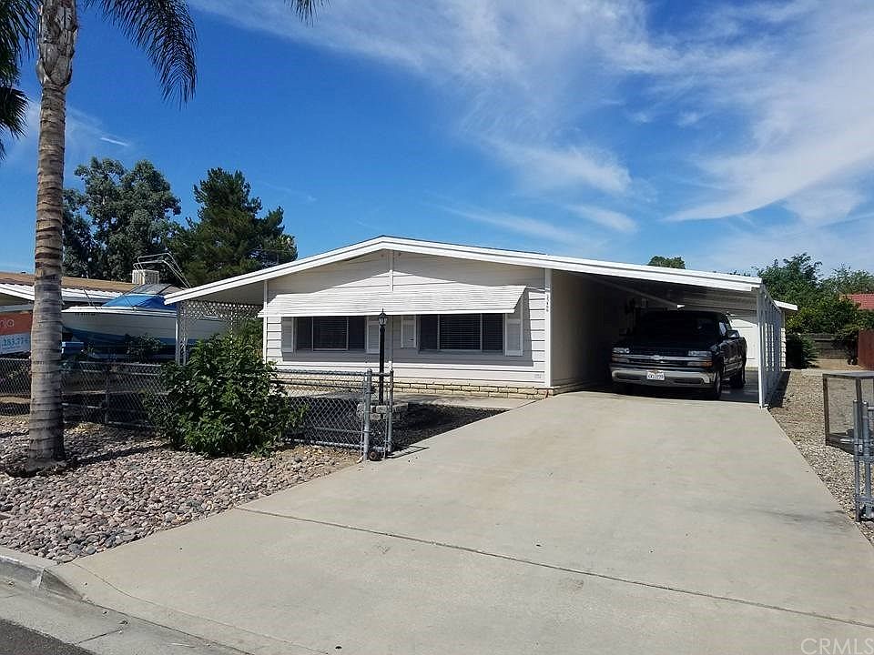 1st image of 25409 De Waide Ave