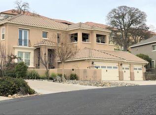 175 Athena Dr #11, Copperopolis, CA