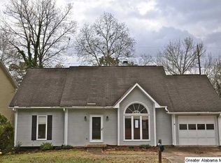 2241 Richmond Ln, Pelham, AL 35124