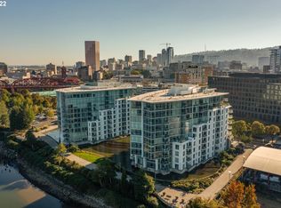 1310 NW Naito Pkwy, Portland, OR