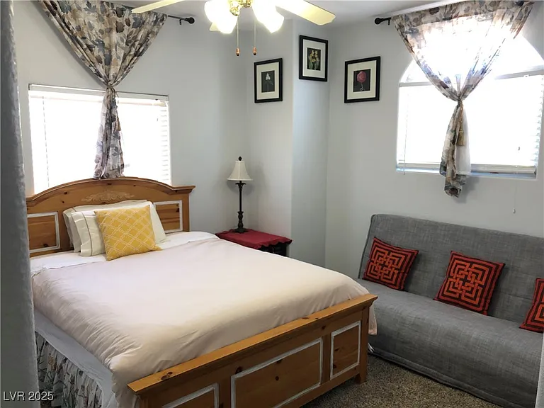 5423 Dancing Bear Dr — Photo 13