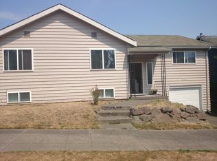 306 N 82nd St, Seattle, WA 98103