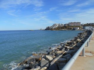 65 Nantasket Ave, Hull, MA 02045