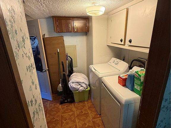 2nd image of 3409 Austin Dr