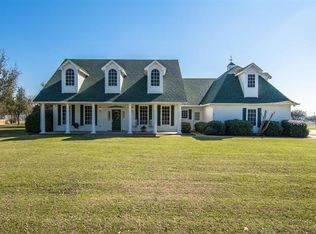 8640 Bryson Ln, Fort Worth, TX 76179