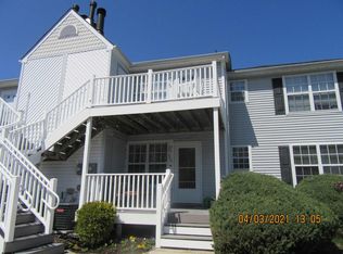 243 London Ct #243, Egg Harbor Township, NJ 08234