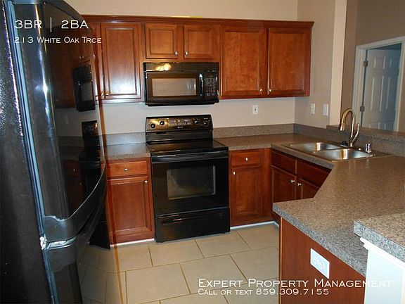 4th image of 213 White Oak Trce