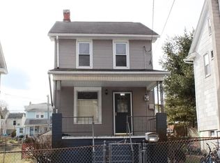 1024 W Willow St, Coal Township, PA