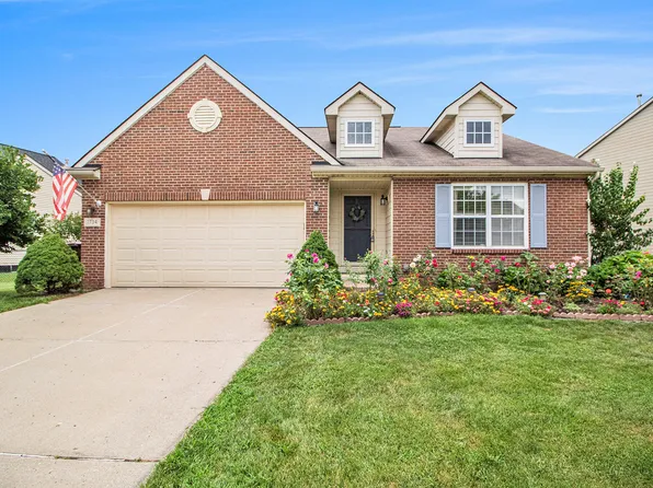 1734 Savannah Ln, Ypsilanti, MI 48198