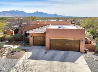 814 E Well Rock Pl, Green Valley, AZ 85614