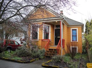 1716 SE Taggart St UNIT A, Portland, OR