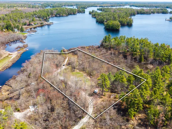 1114 Tryon Dr, Gravenhurst, ON P0E 1G0