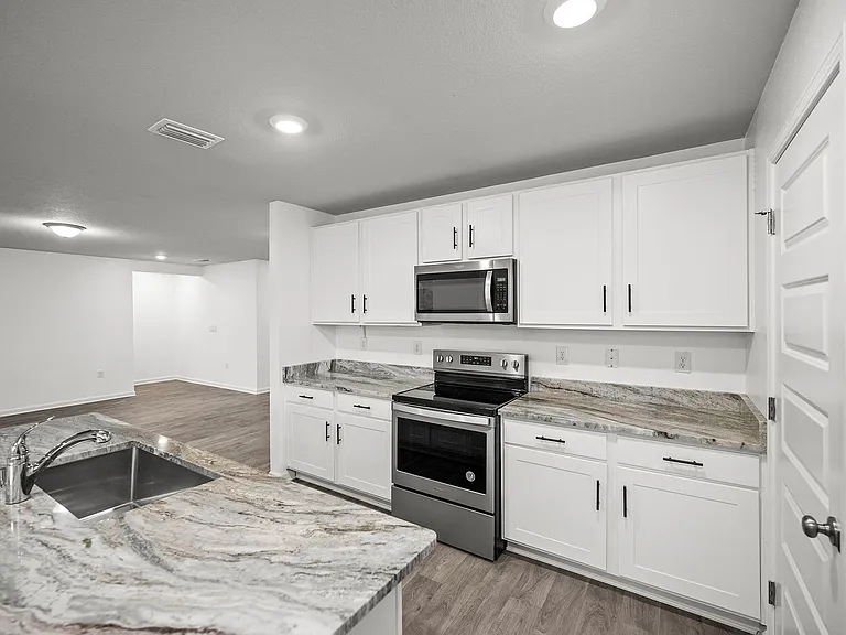 7087 Abigail St — Photo 15