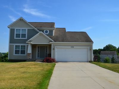 11356 Taunton Dr SE, Lowell, MI, 49331
