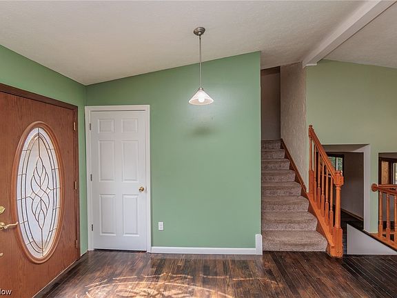 2nd image of 18360 Walnut Dr
