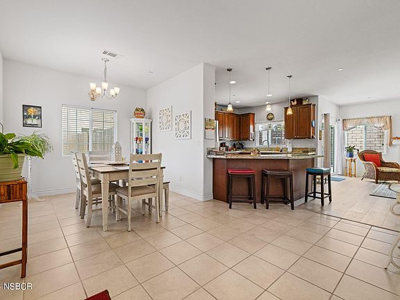 5th image of 1420 W Heritage Way