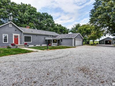1725 State Route 48, Taylorville, IL, 62568