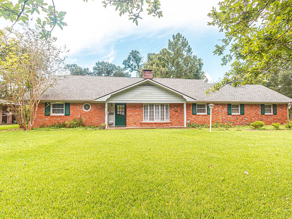 1st image of 914 Natchez Blvd