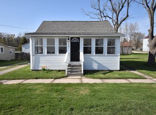 416 Clark St, Paw Paw, IL 61353