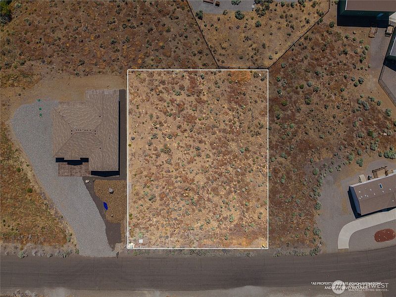 4th image of 711 Sunset Boulevard SW
