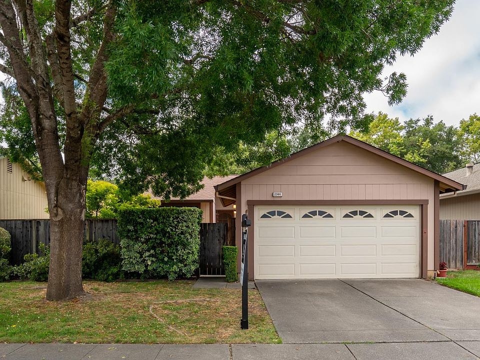 1st image of 2344 Gads Hill Street