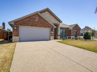 6829 Canyon Rock Dr, Benbrook, TX 76126