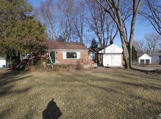 13161 S Dixie Hwy, La Salle, MI 48145