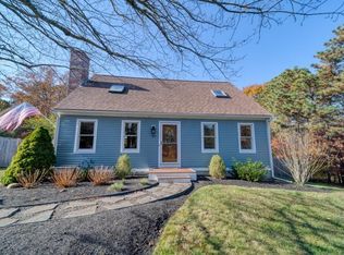 104 Old Colony Dr, Mashpee, MA 02649