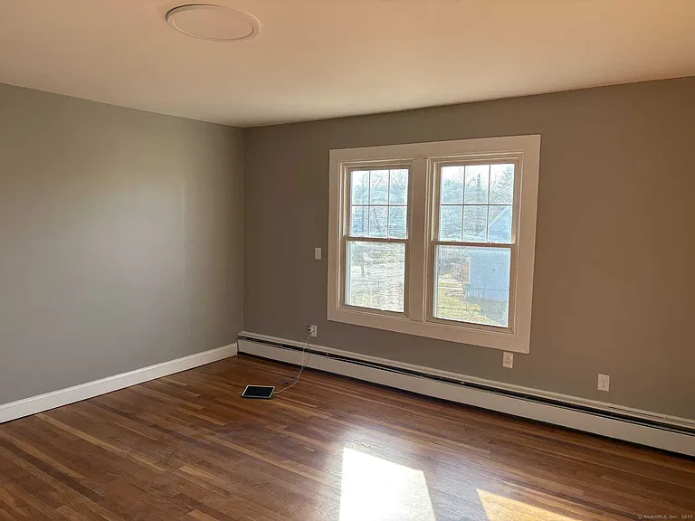 724 Middletown Ave #2 — Photo 3