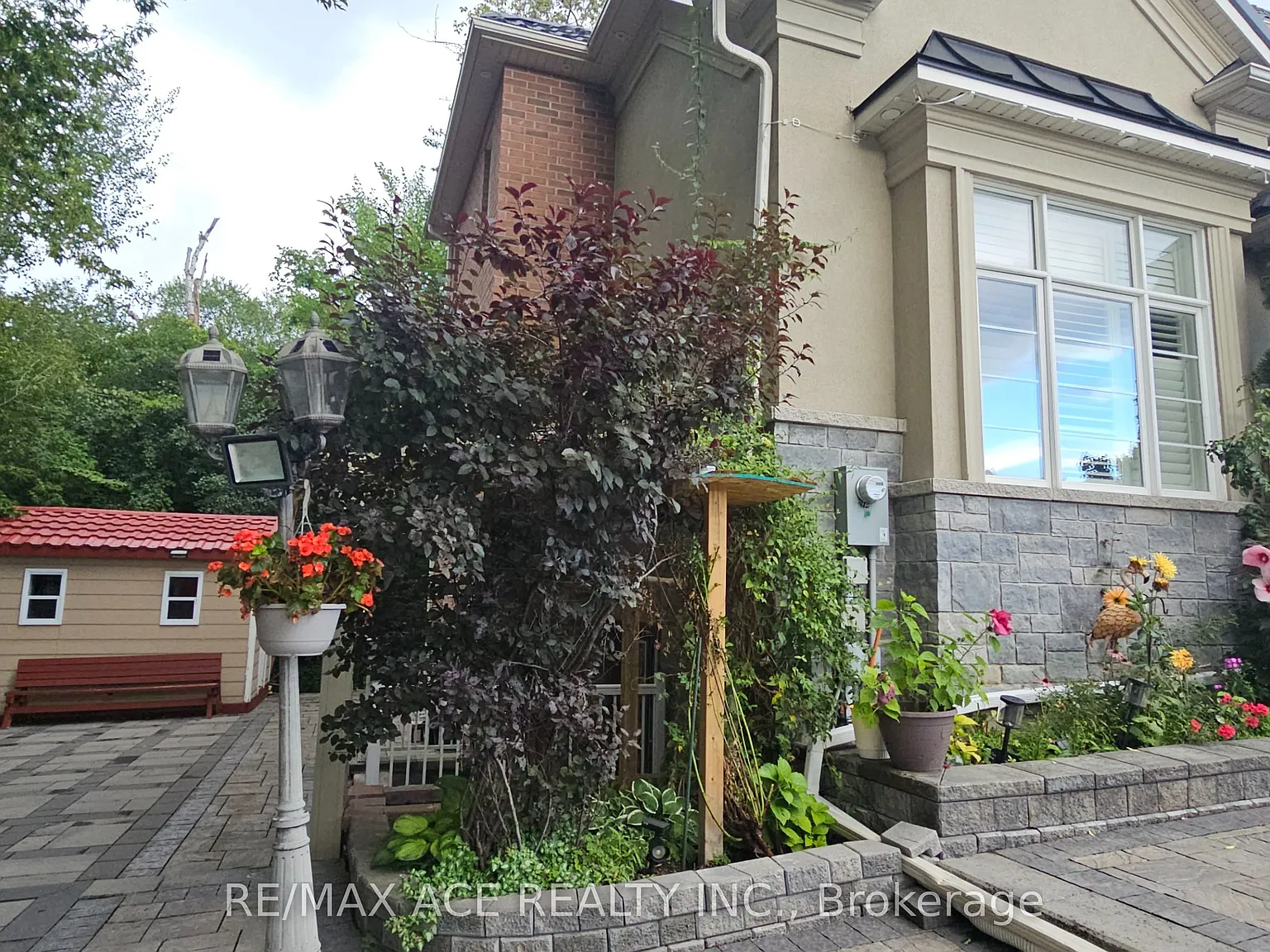 2 bed, $2,000 — Photo 2