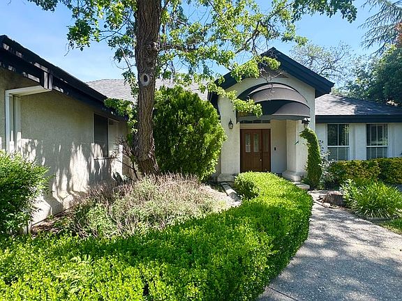2nd image of 1855 Gold Hills Dr