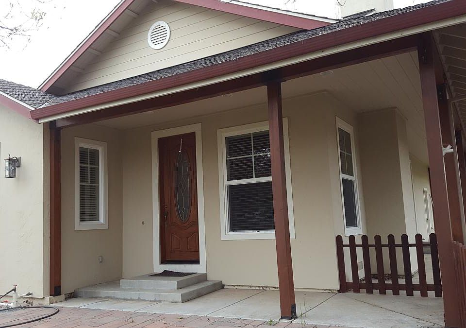 1st image of 3035 Godfrey Ave