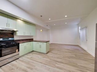 324 10th St #320, Oakland, CA 94607