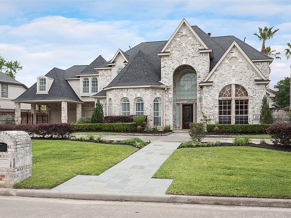 4th image of 13714 Fir Glen Ln